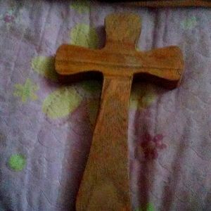 Hang up cross